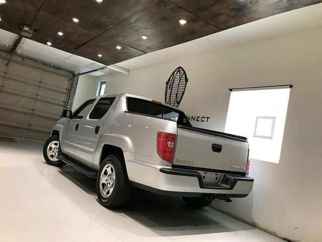 2010 Honda Ridgeline 4x4 RT 4dr Crew Cab